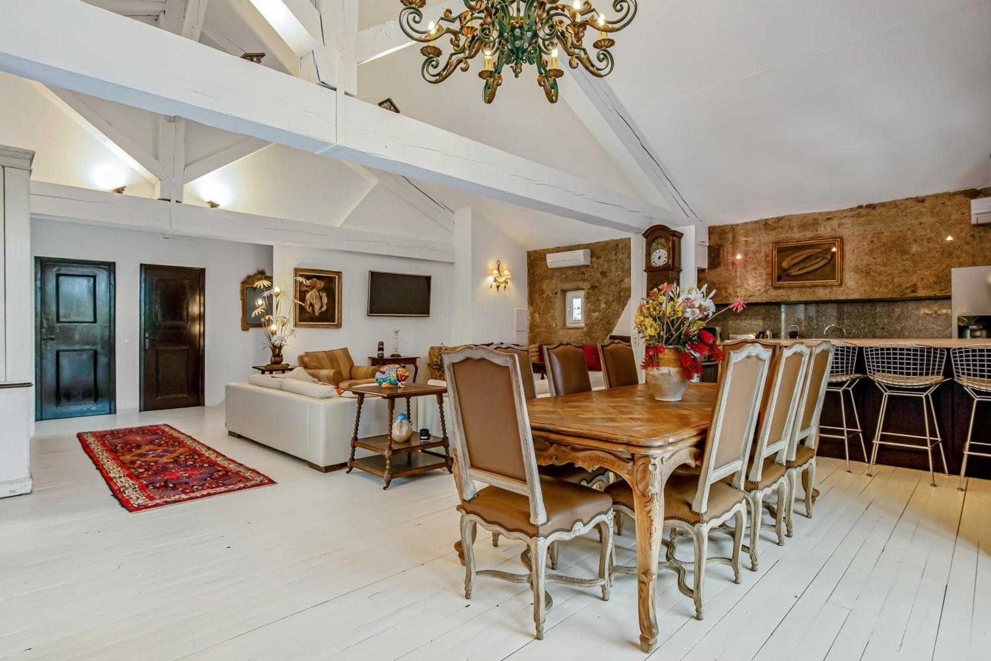 Chateau Hermitage De Combas Aparthotel Servian Kültér fotó
