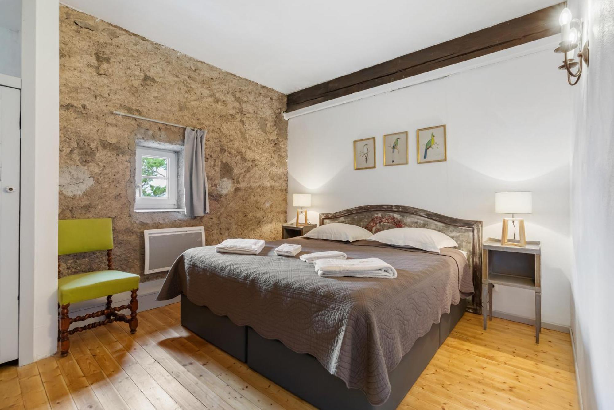 Chateau Hermitage De Combas Aparthotel Servian Szoba fotó
