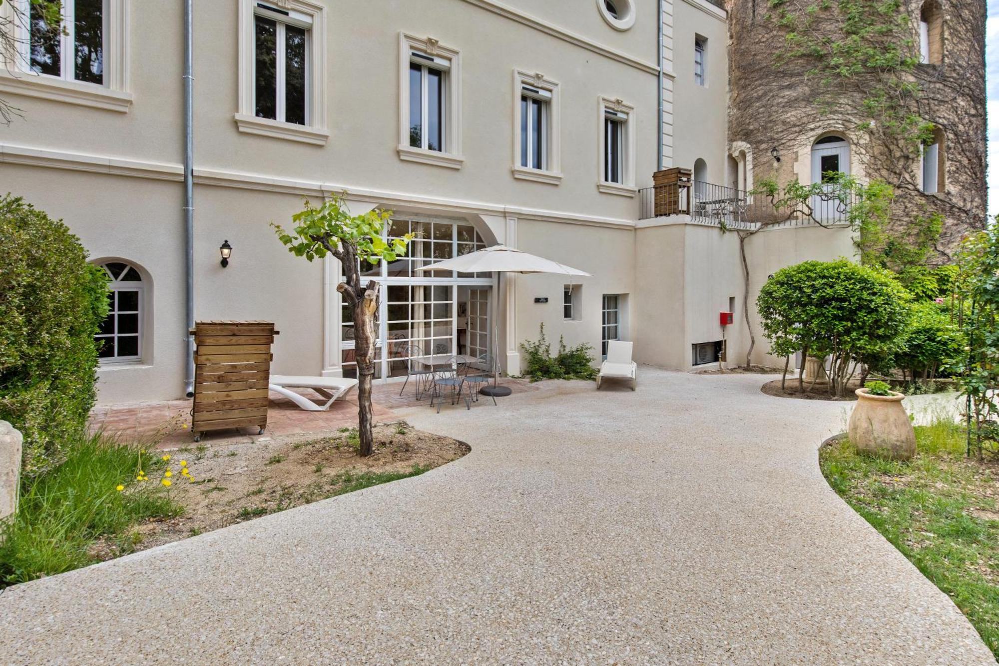 Chateau Hermitage De Combas Aparthotel Servian Szoba fotó