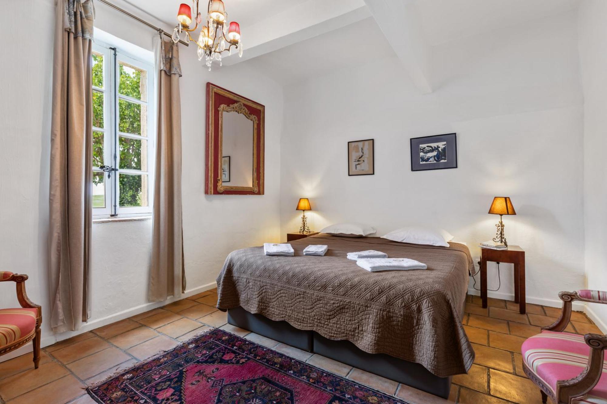 Chateau Hermitage De Combas Aparthotel Servian Kültér fotó