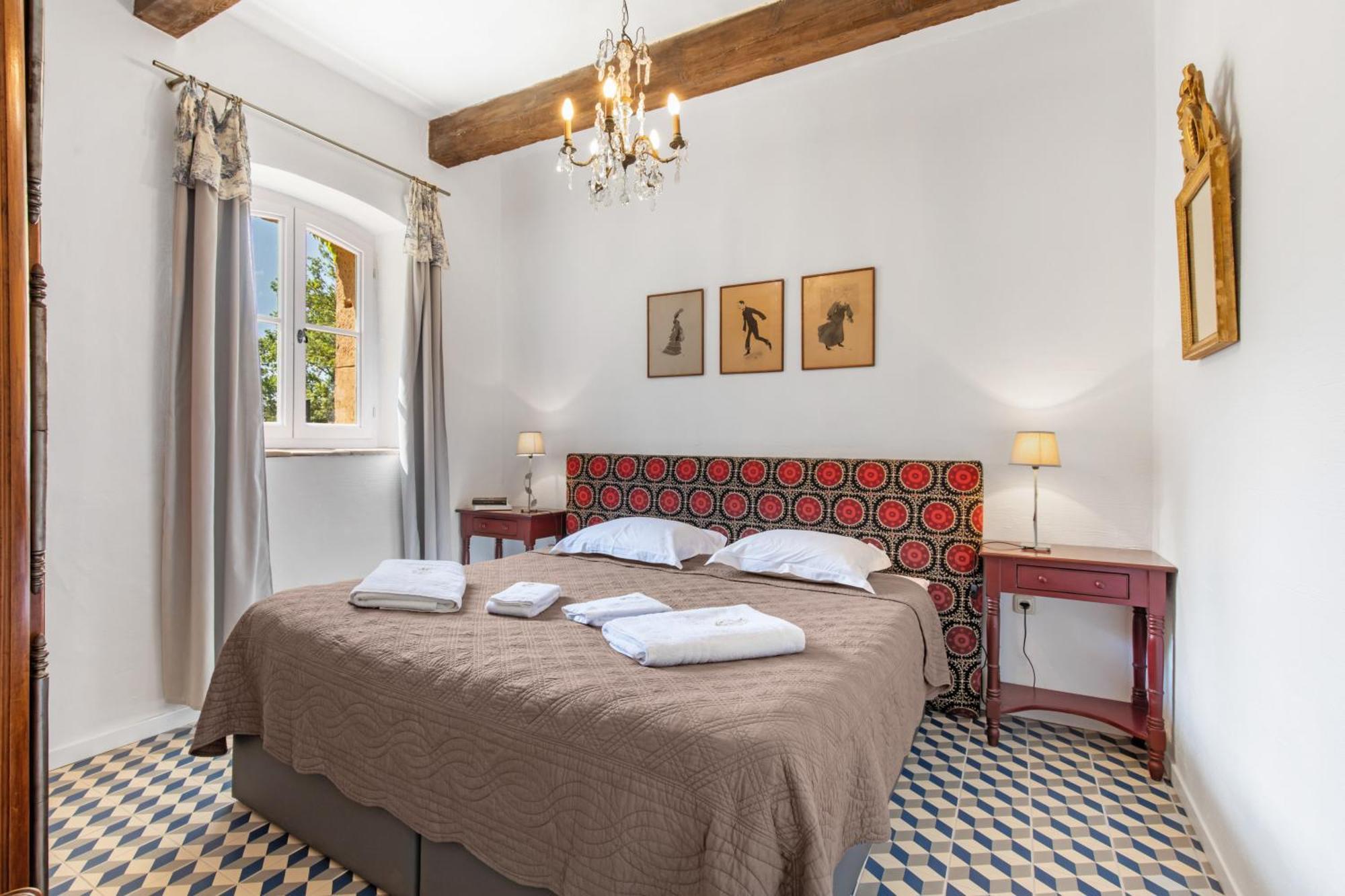 Chateau Hermitage De Combas Aparthotel Servian Kültér fotó