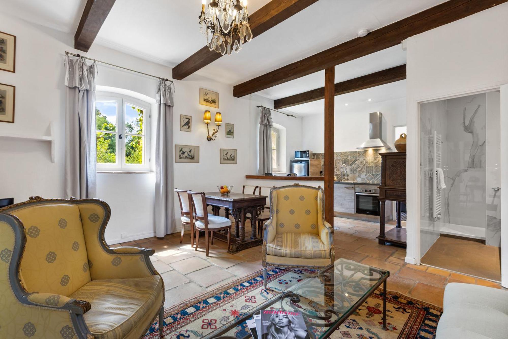Chateau Hermitage De Combas Aparthotel Servian Kültér fotó