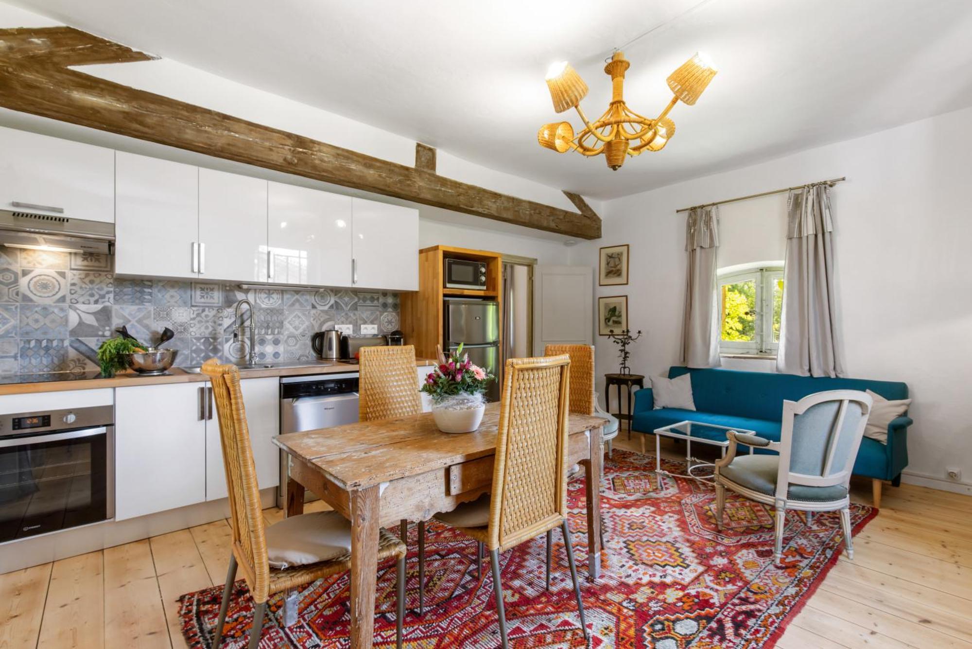 Chateau Hermitage De Combas Aparthotel Servian Kültér fotó